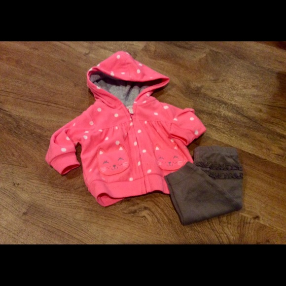 Hooded jacket/ pants set. - Picture 2 of 3